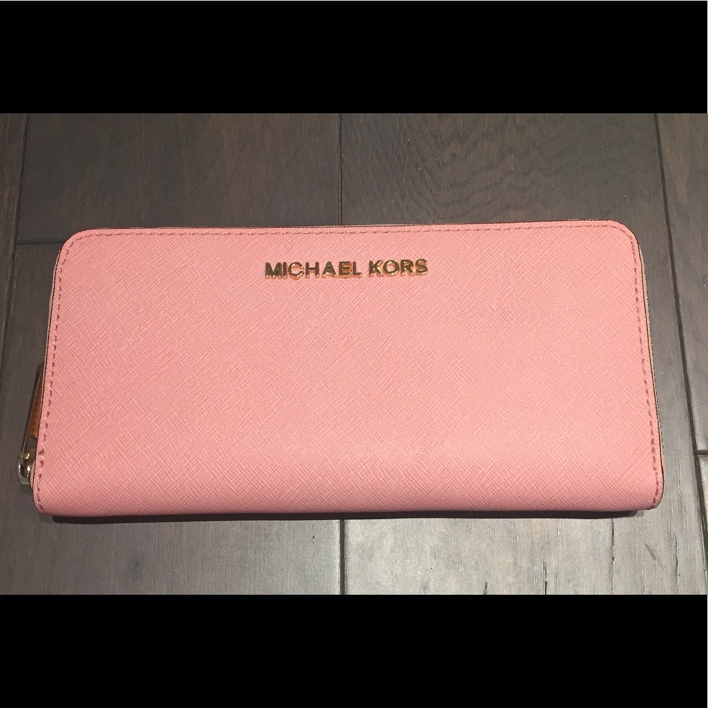Michael Kors wallet